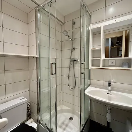 Confortable 2 Pers. A 100m Des Pistes Avec Balcon Et Vue Mont-blanc - Fr-1-353-22 Daire